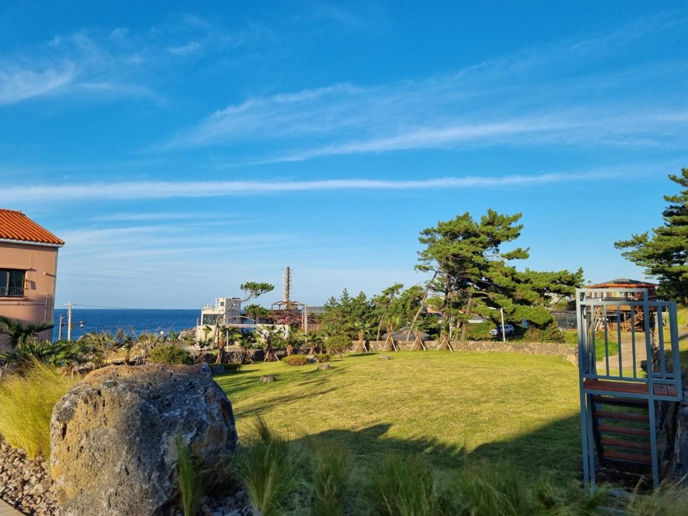 Ddosi Aewol Pool Villa Jeju Exterior photo